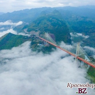 ​ Самый высокий мост в мире сдан эксплуатацию в Китае