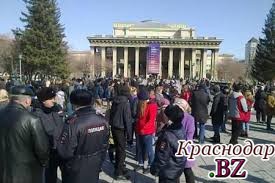 Жители Новороссийска против Морского кафедрального собора