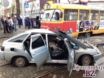 Три человека пострадали в ДТП в центре Краснодара