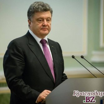 Петр Порошенко пожелал, чтоб в Донецке вновь пели гимн Украины