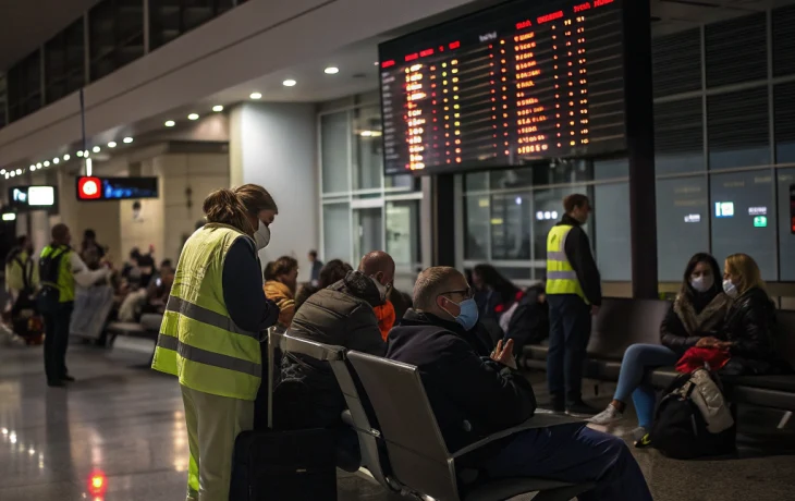 Аэропорт Сочи временно закрыл небо 6 мая из-за ракетной тревоги Аэропорт Сочи временно закрыл небо 6 мая из-за ракетной тревоги
