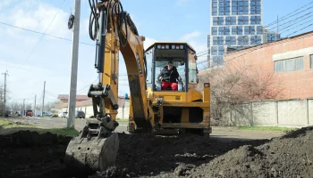 В Краснодаре начался ремонт 15 участков дорог в рамках краевой программы 2026 В Краснодаре начался ремонт 15 участков дорог в рамках краевой программы 2026