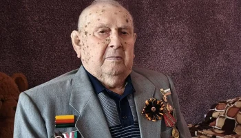 102-летие ветерана ВОВ: Алексей Щукин из Краснодара получил поздравления от Евгения Наумова 102-летие ветерана ВОВ: Алексей Щукин из Краснодара получил поздравления от Евгения Наумова