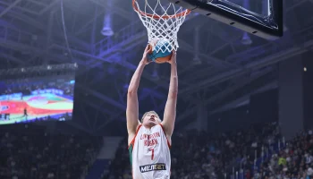 «Локомотив-Кубань» обыграл «Зенит» в Санкт-Петербурге и прервал jego серию побед «Локомотив-Кубань» обыграл «Зенит» в Санкт-Петербурге и прервал jego серию побед