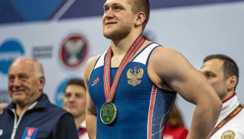 Армавирский тяжелоатлет взял бронзу первенства России Армавирский тяжелоатлет взял бронзу первенства России
