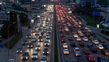 В Краснодаре вечер пятницы отметился крупными пробками В Краснодаре вечер пятницы отметился крупными пробками